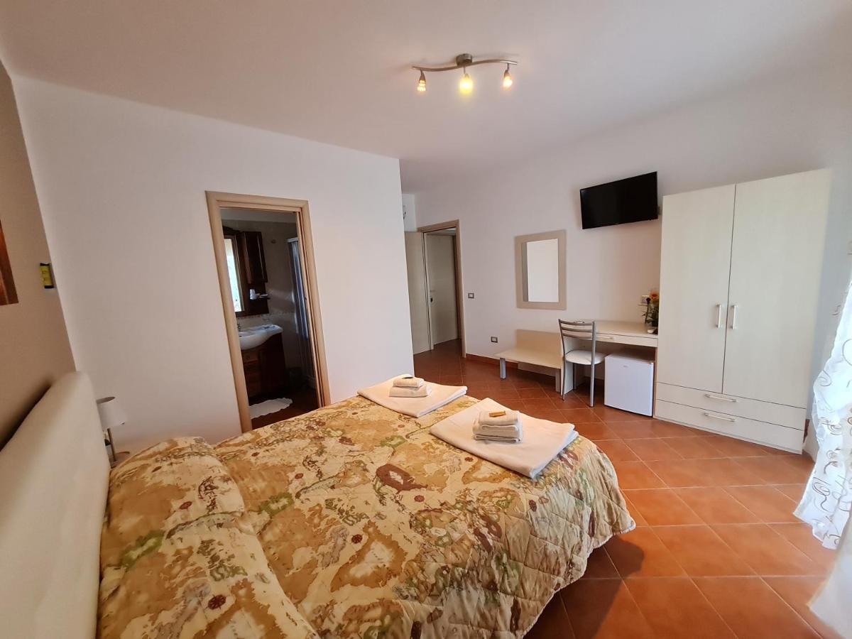 Grottole Il Nido Delle Rondini Bed & Breakfast エクステリア 写真